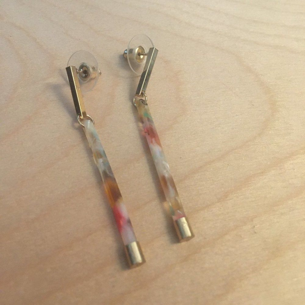 🫐3/$25 SALE - Vintage Drop Earrings